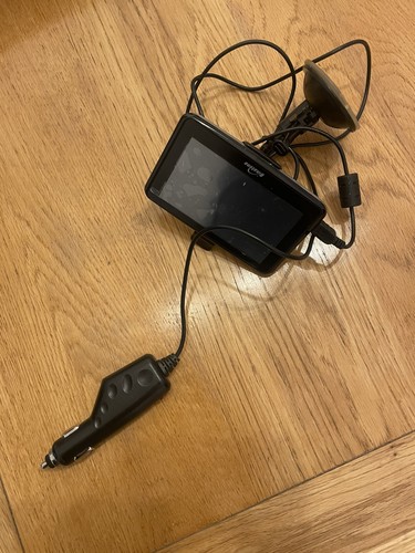 Used gps naigation device - used,