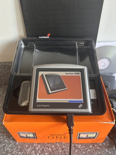 Job lot tomtom sat - sat, nav